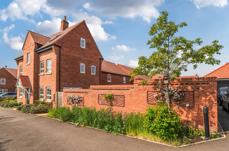 Images for Davies Close, Hugglescote, LE67