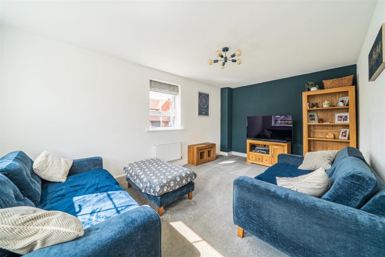 Images for Davies Close, Hugglescote, LE67