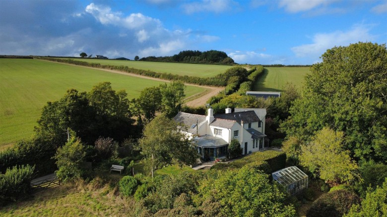 Click the photo for more details of Lanteglos, Fowey