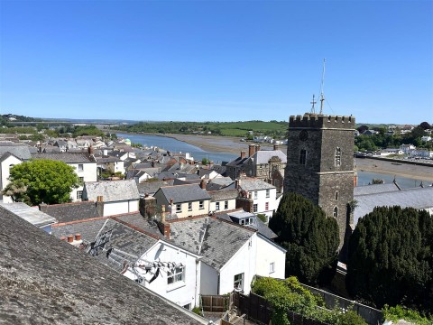 Click the photo for more details of Buttgarden Street, Bideford