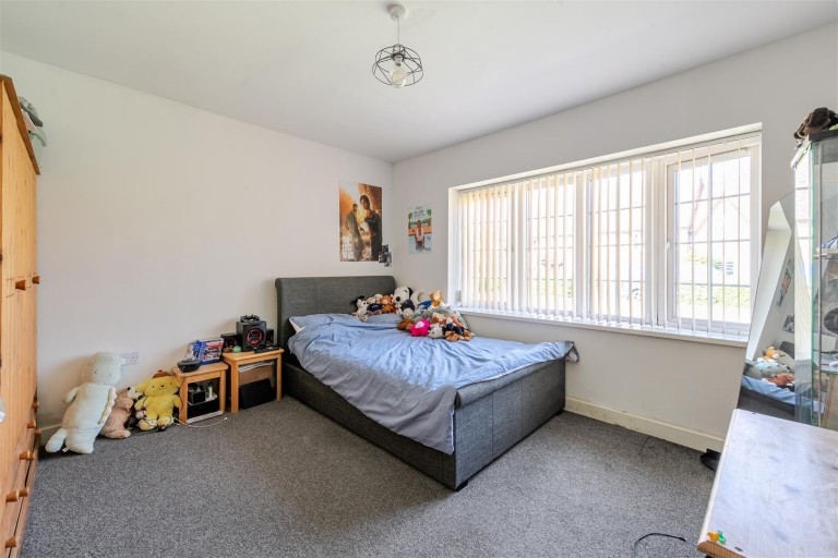 Images for Plum Park Lane, Paulerspury, NN12