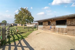 Images for Plum Park Lane, Paulerspury, NN12