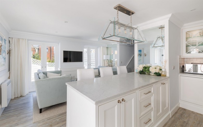 Click the photo for more details of Cowes, Isle of Wight