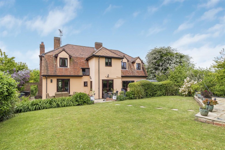 Click the photo for more details of High Street, Great Sampford, Saffron Walden