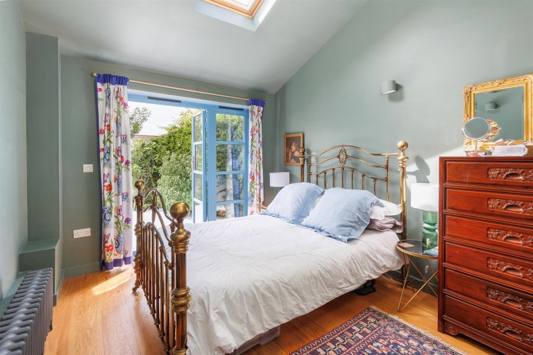 Images for Gurnard, Isle of Wight