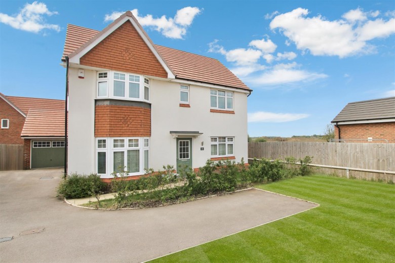 Click the photo for more details of Crocus Close, Newark