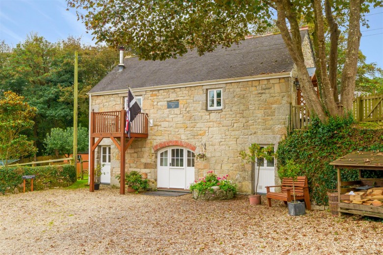 Click the photo for more details of Long Lanes, St Erth, Hayle