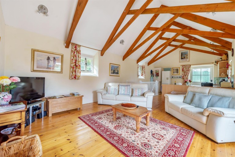 Images for Long Lanes, St Erth, Hayle