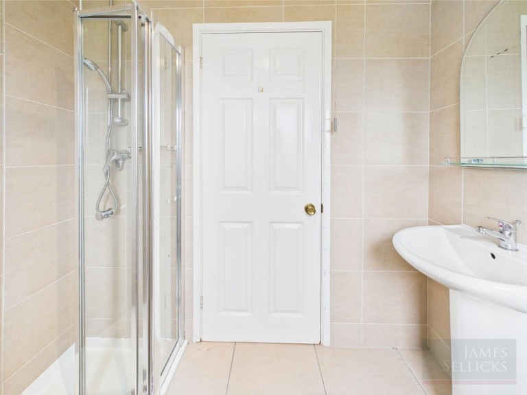 Images for Somerset Drive, Glenfield, Leicester