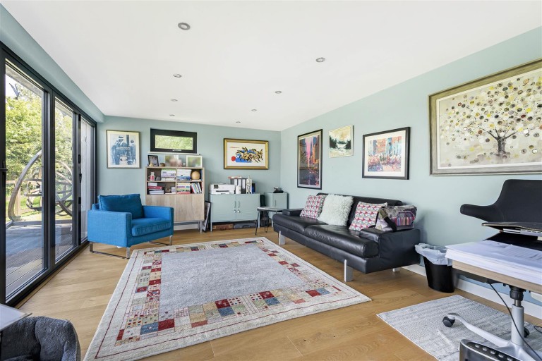 Images for Bilden End, Chrishall