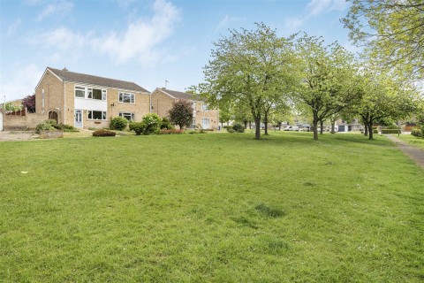 Click the photo for more details of Minster Road, Haverhill