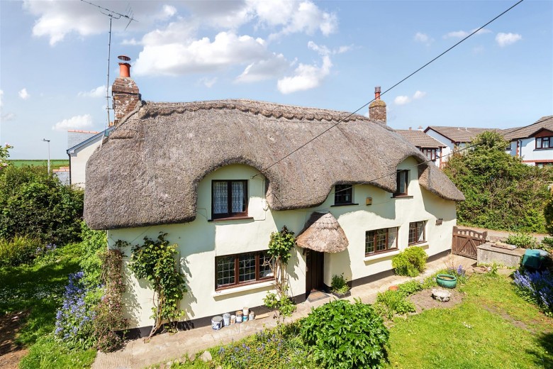 Click the photo for more details of Back Lane, Merton, Okehampton