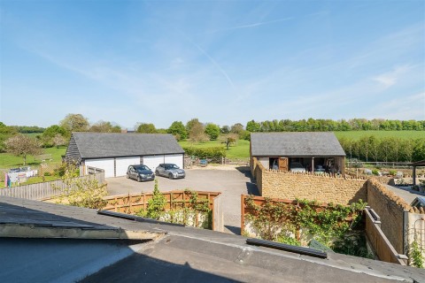 Click the photo for more details of Knott Oak, Ilminster