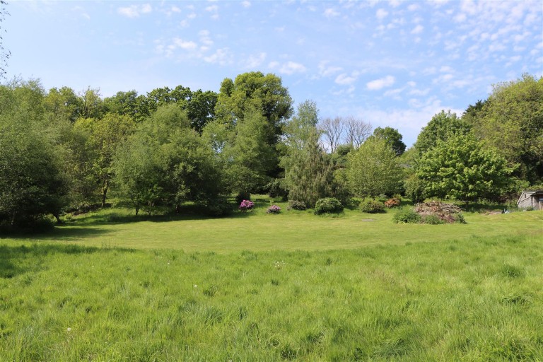 Images for Churchill, Axminster