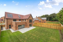 Images for Furl Close, Towcester Road,  Maids Moreton, MK18