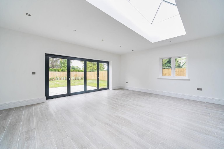 Images for Furl Close, Towcester Road,  Maids Moreton, MK18