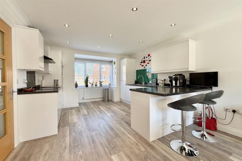 Click the photo for more details of Top Farm Avenue, Navenby