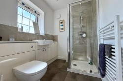 Images for Top Farm Avenue, Navenby