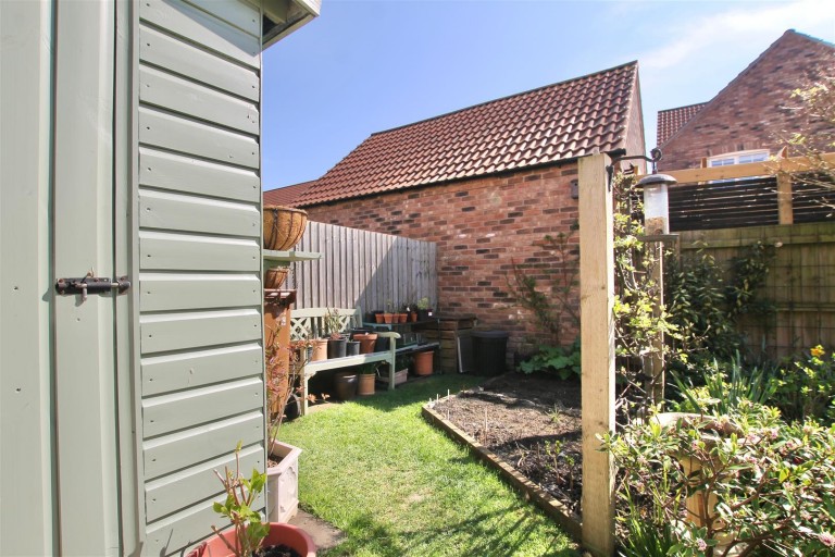 Images for Top Farm Avenue, Navenby