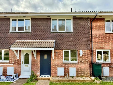 Click the photo for more details of Totland Bay, Isle of Wight