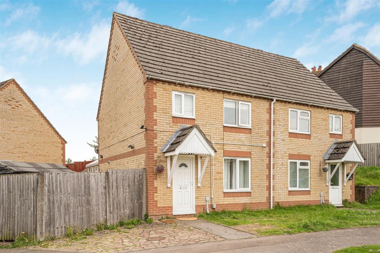 Click the photo for more details of Willow Crescent, Newmarket