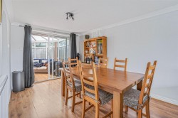 Images for Willow Crescent, Newmarket