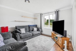 Images for Willow Crescent, Newmarket