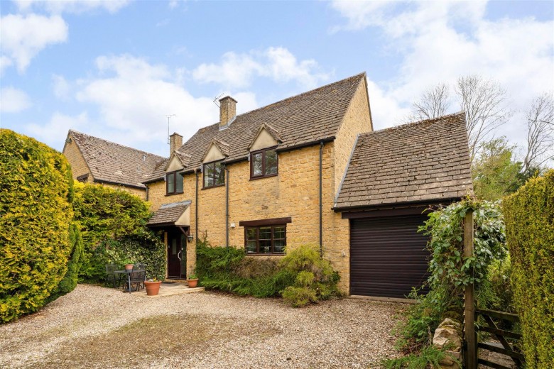Click the photo for more details of Temple Guiting, Gloucestershire
