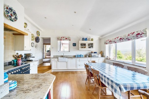 Click the photo for more details of Bampton, Tiverton