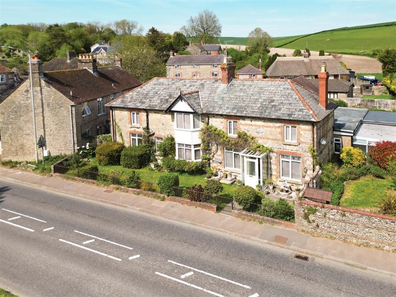 Click the photo for more details of Winterbourne Abbas, Dorchester
