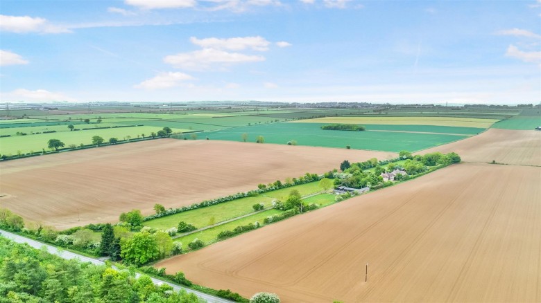 Click the photo for more details of Sleaford Road, Navenby