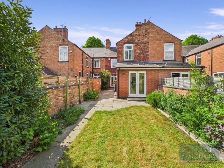 Images for REDUCED FOR A PROMPT SALE - Broad Street, Syston, Leicestershire