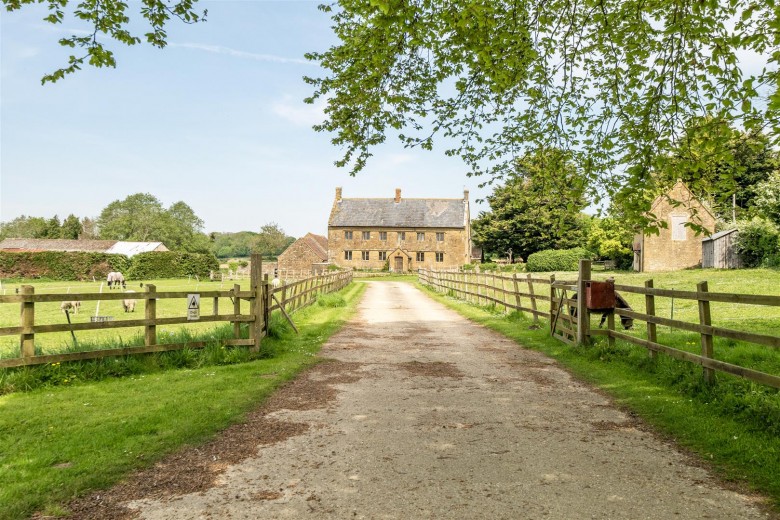 Click the photo for more details of Shepton Beauchamp, Ilminster