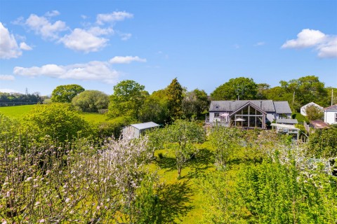 Click the photo for more details of Culver Lane, Rattery, South Brent
