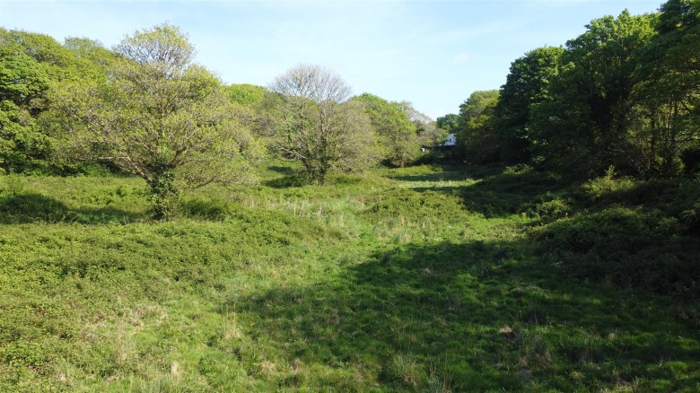 Click the photo for more details of Calloose Lane, Leedstown, Hayle