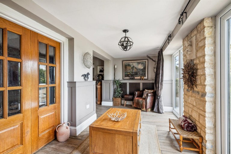 Images for Far Lane, Coleby