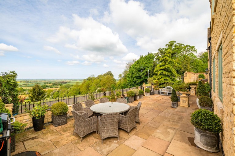 Images for Far Lane, Coleby