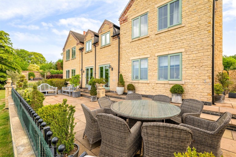 Images for Far Lane, Coleby
