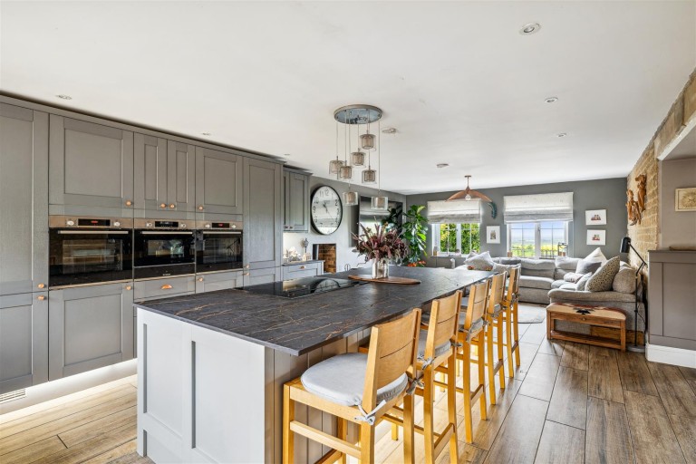 Images for Far Lane, Coleby