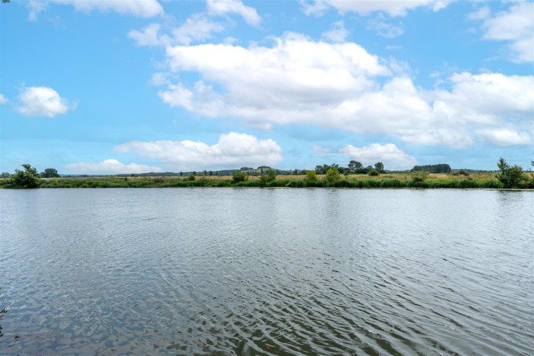 Images for Burcot, Abingdon