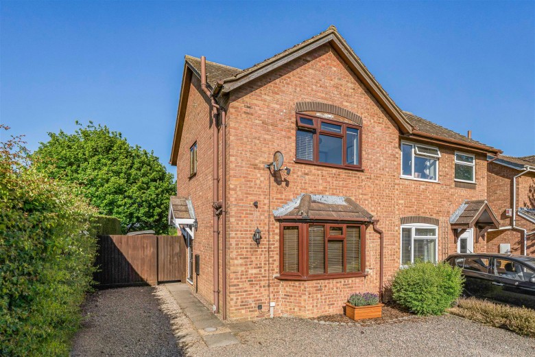 Click the photo for more details of Tharp Way, Chippenham