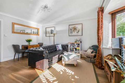 Click the photo for more details of Tharp Way, Chippenham