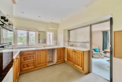 Images for Henlade, Taunton