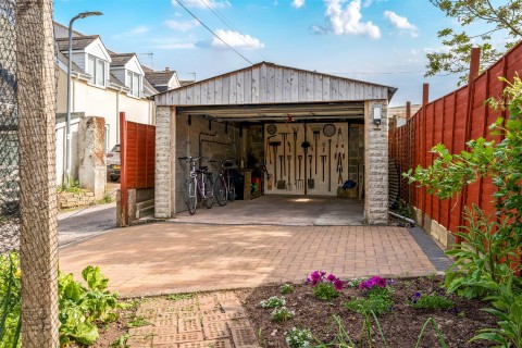 Click the photo for more details of Mantle Street, Wellington