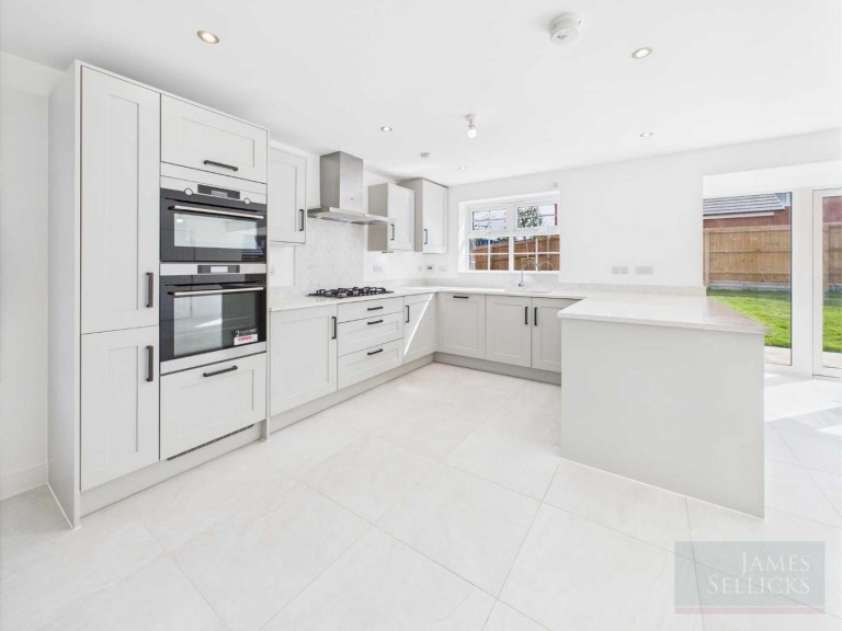 Images for STAMP DUTY PAID - Horwood Gardens, Gartree Road, Oadby, Leicestershire