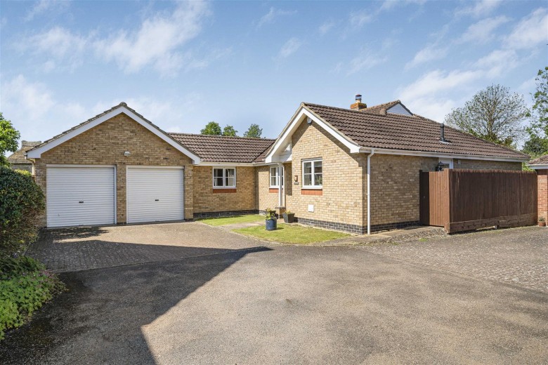 Click the photo for more details of Edis Way, Foxton