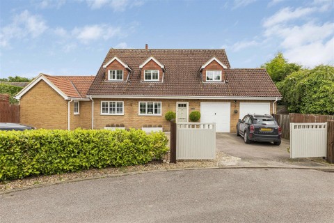 Click the photo for more details of Clifden Close, Arrington