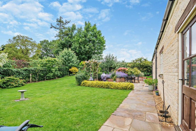 Images for Hey Court, Barrowden, Rutland
