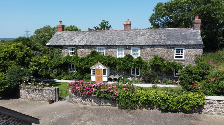 Click the photo for more details of Near South Molton