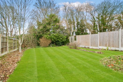 Click the photo for more details of Chapel Street, Beckingham, Lincoln